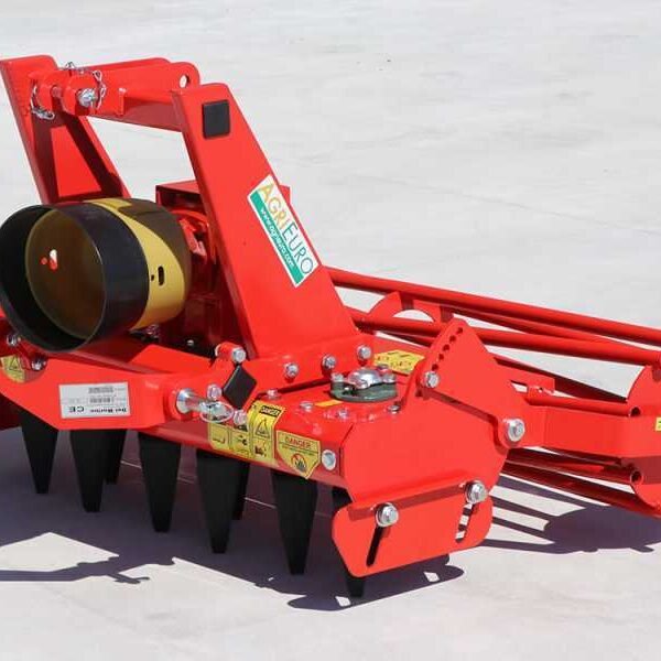 Herse rotative ultra-légère  RO 104 - largeur de travail 104 cm - 12 lames Série ultra-légère